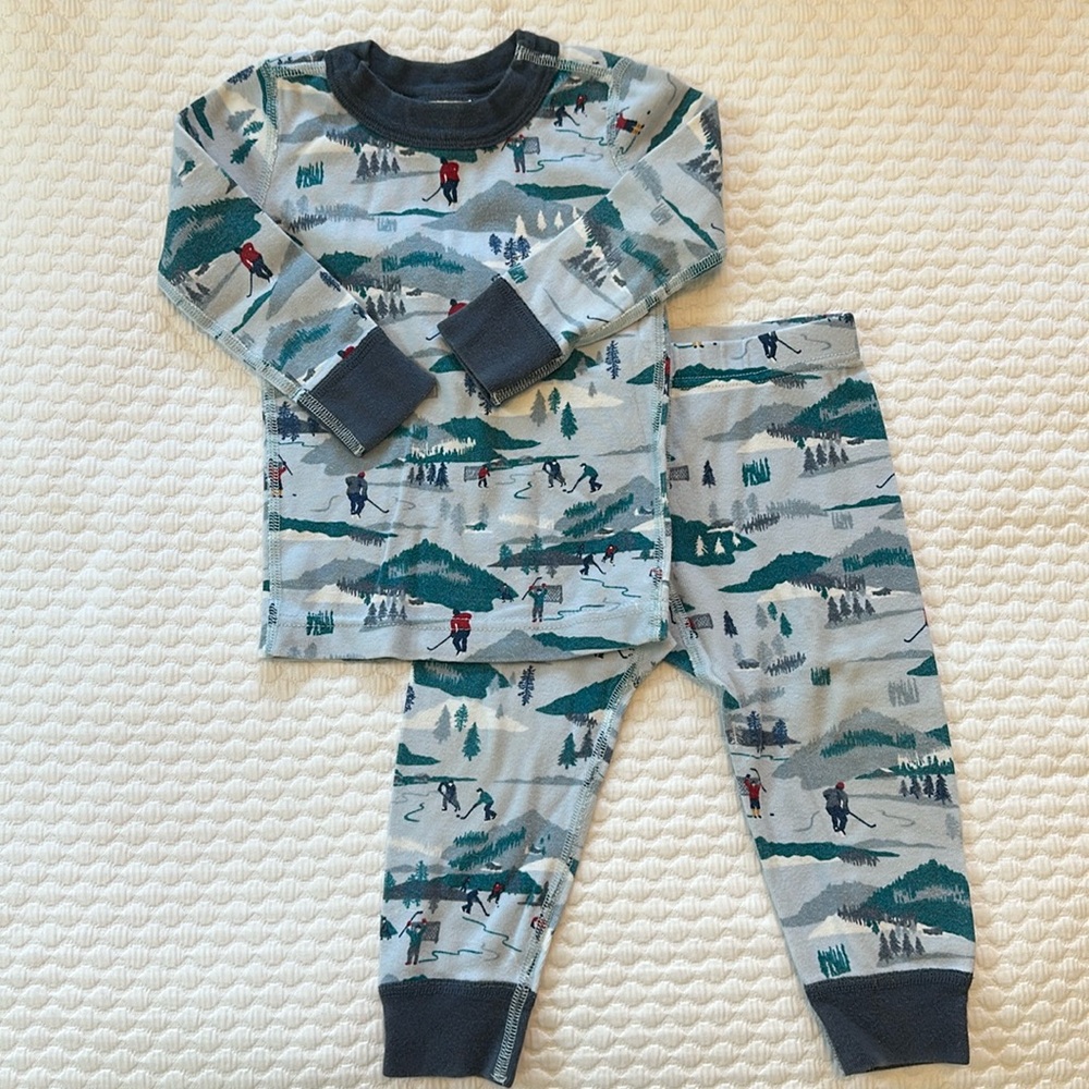 Hanna Andersson 2T Pajamas, mountains